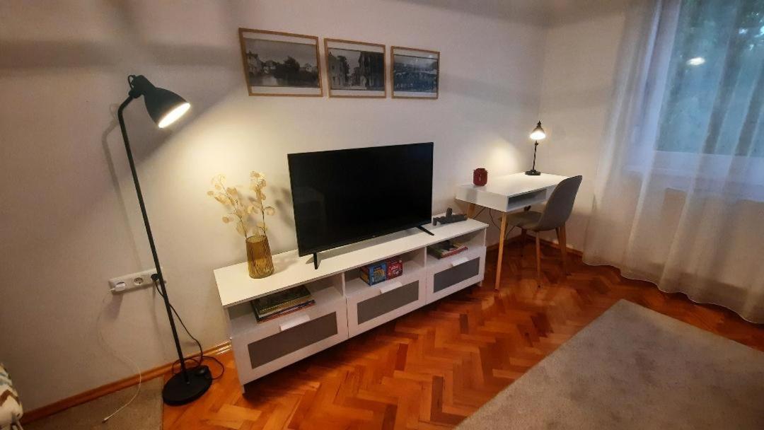 Babalina'S Place Біхач Екстер'єр фото
